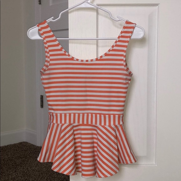 BEBE Peplum Top - Picture 4 of 5